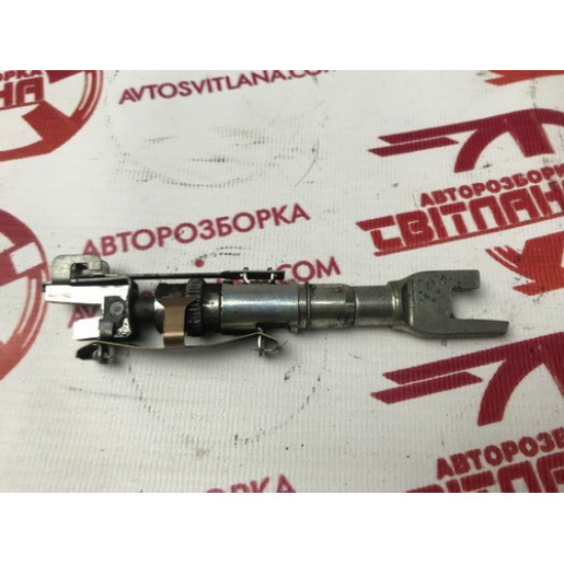 Распорная планка задних колодок Fiat Doblo 2006- 77362444